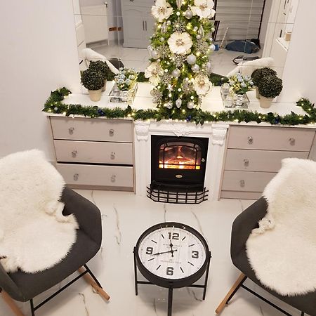 Duplex Marquis Apartment Брашов Екстериор снимка