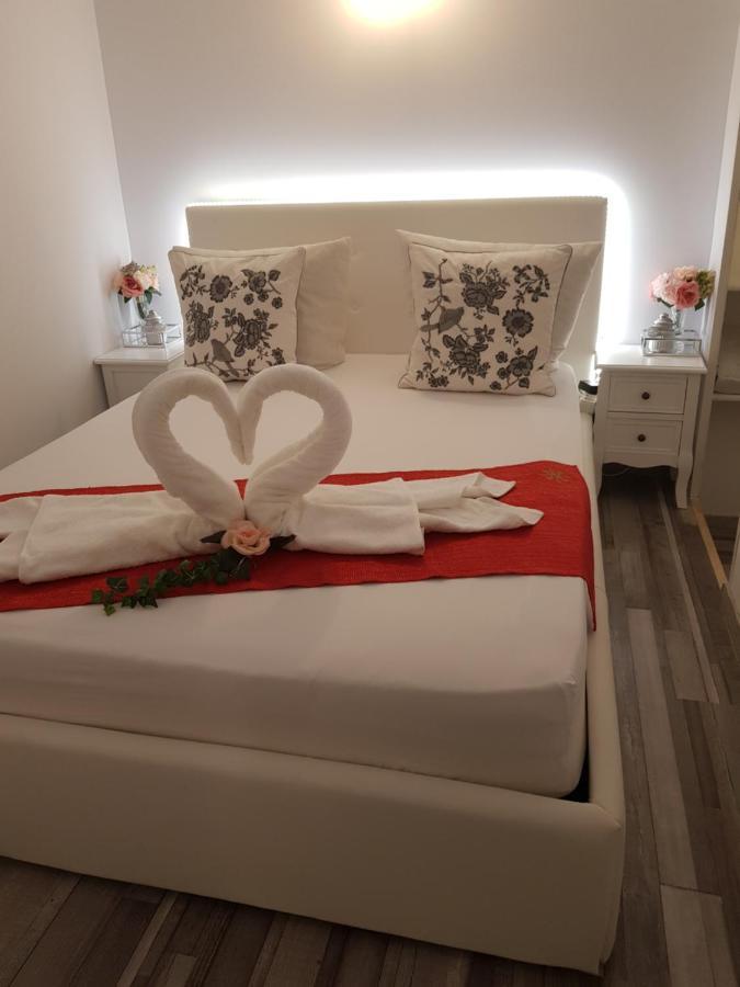 Duplex Marquis Apartment Брашов Екстериор снимка